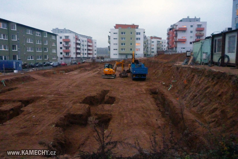 Aktuální stav stavby Kamechy I (etapa 8.) dne 18. 11. 2012
